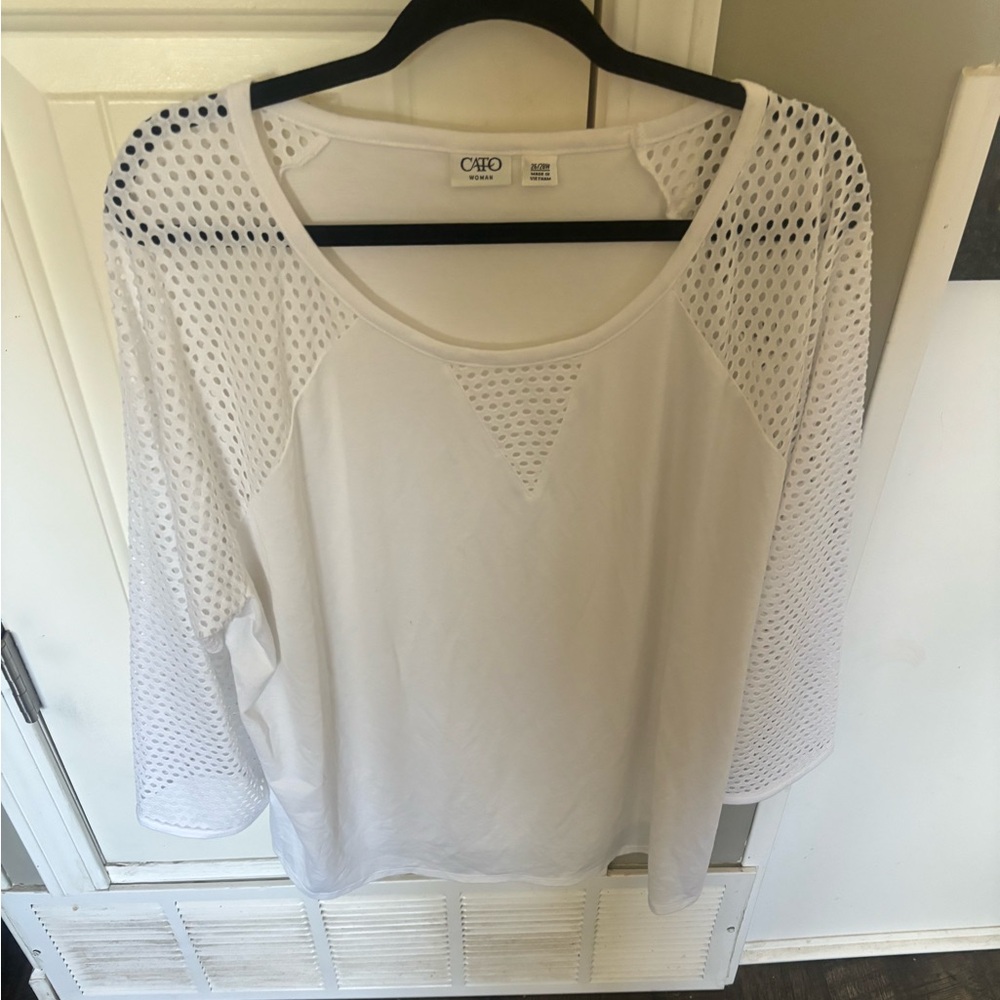 Womens Plus Size 26/28 Cato Top